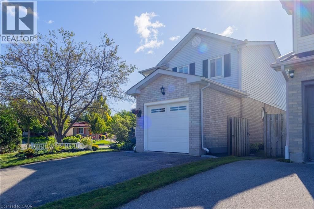 588 Drummerhill Crescent, Waterloo