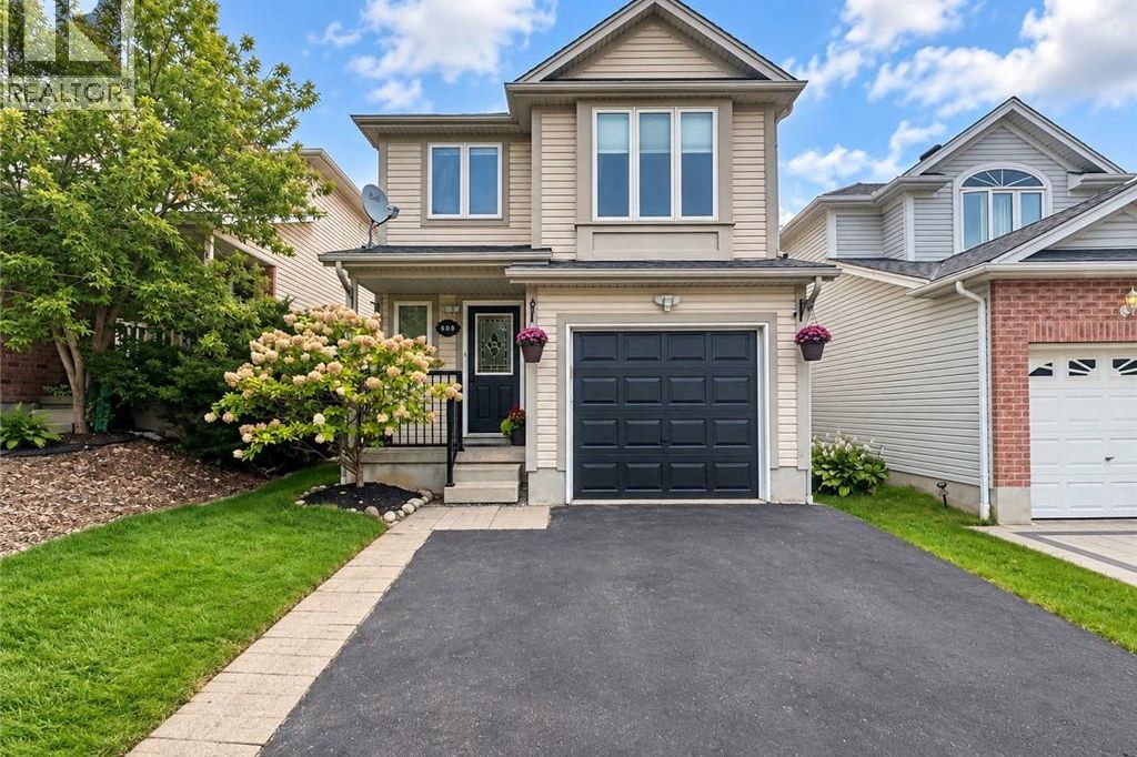608 Royal Fern Street, Waterloo